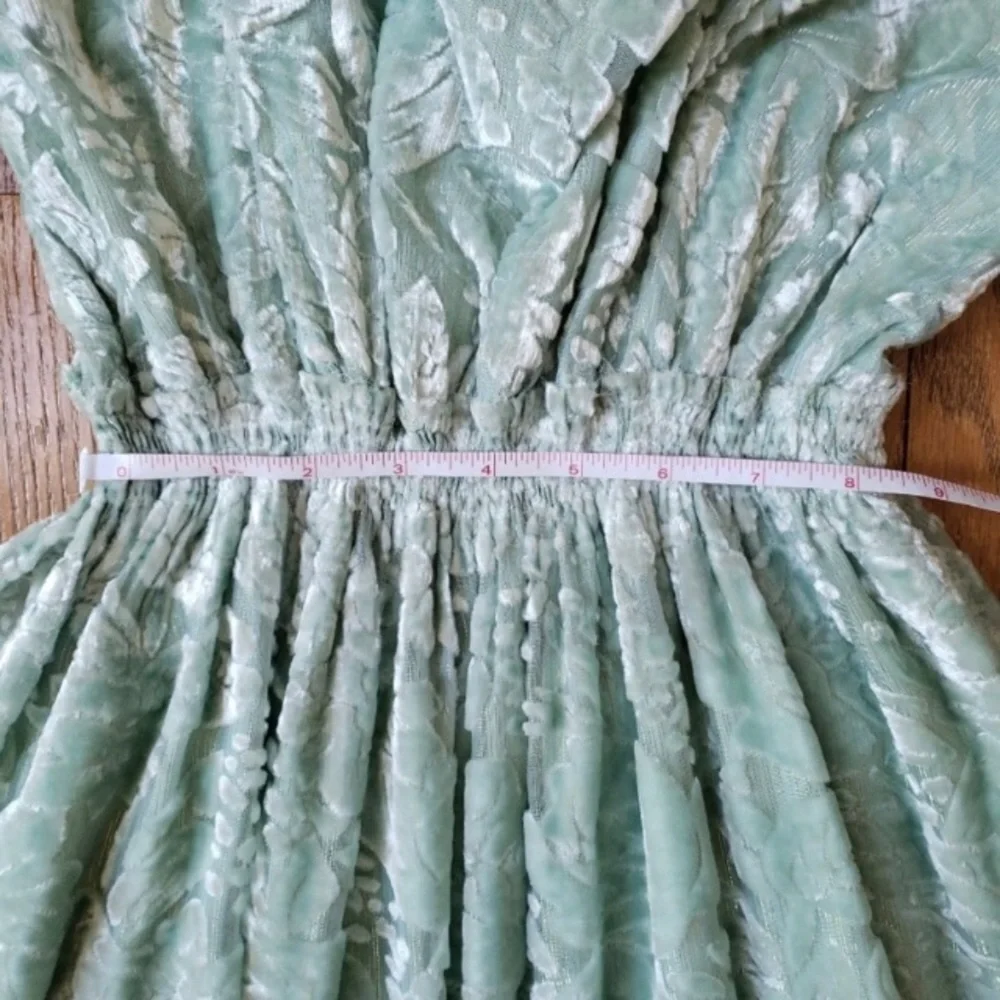 Velvet burnout feminine dress - Picture 7 of 11